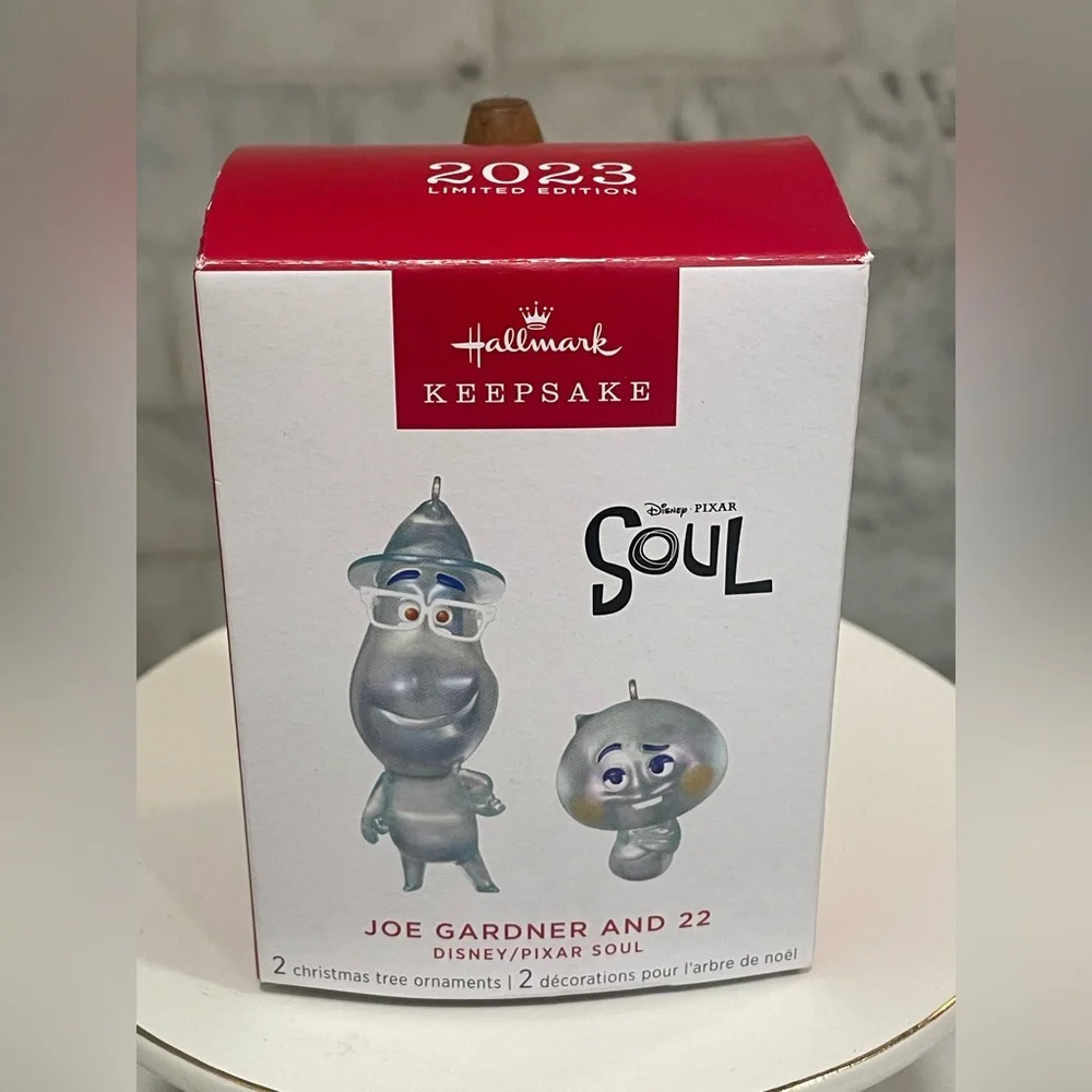 Hallmark Disney/Pixar Soul Joe Gardner‎ and 22 Ornaments- New